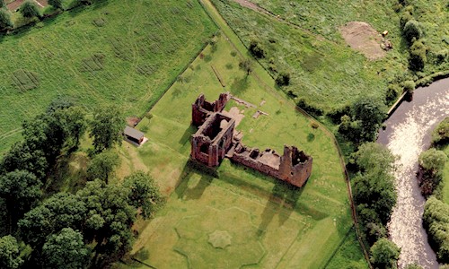 Oblique aerial view centred on Lincluden College