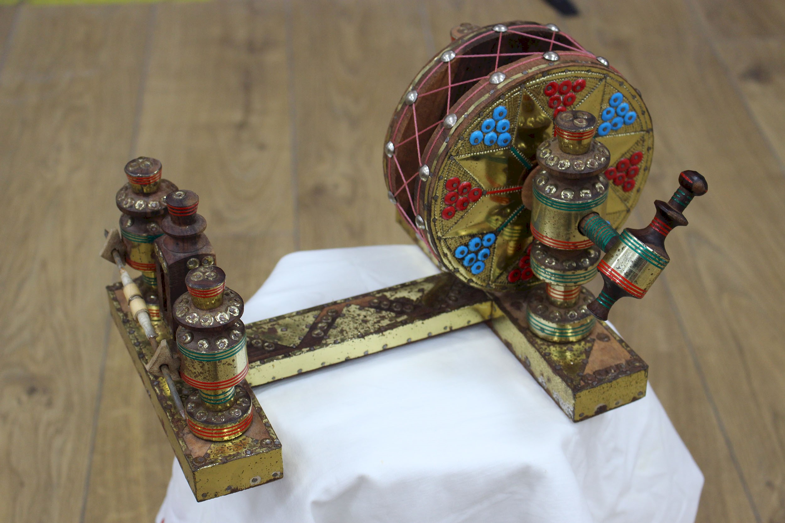 Decorative sewing machine